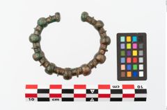 Foto von Bronzeknotenarmreif (NHMW-PRAE-002250)